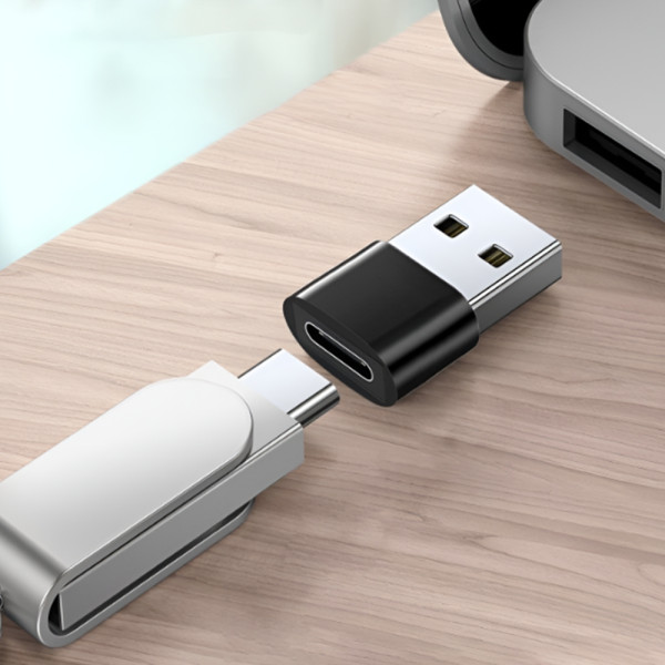 C타입 to USB 젠더 휴대폰 연결 충전기 데이터 전송 고속 아이폰 호환 노트북